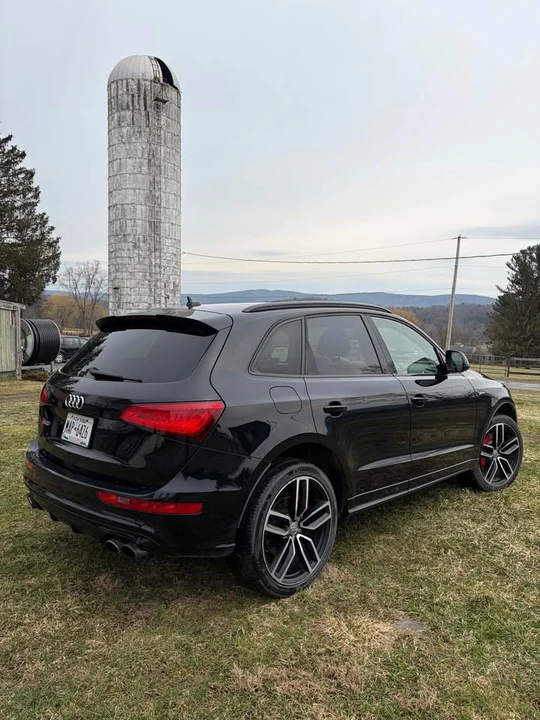 2017 Audi 8R SQ5 - Image 5 of 10