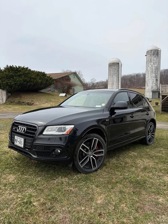 2017 Audi 8R SQ5 - Image 3 of 10
