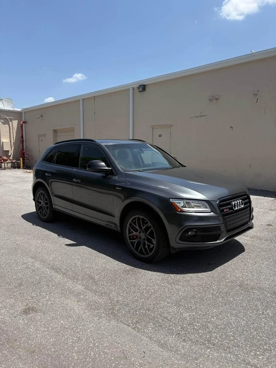 2017 Audi 8R SQ5 - Image 2 of 8