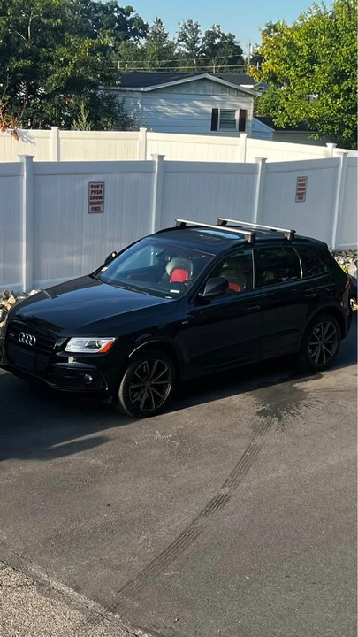 2017 Audi 8R SQ5 - Image 2 of 12