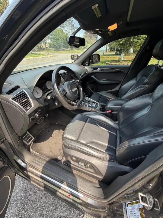 2017 Audi 8R SQ5 - Image 8 of 9