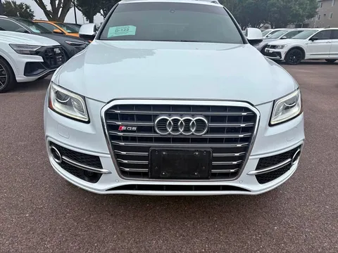 2017 Audi SQ5 Prestige Sport Utility 4D