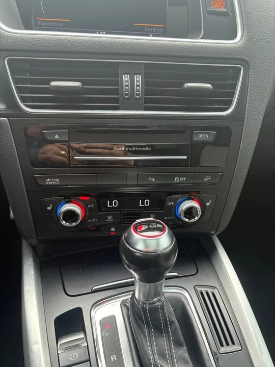 2017 Audi 8R SQ5 - Image 14 of 16