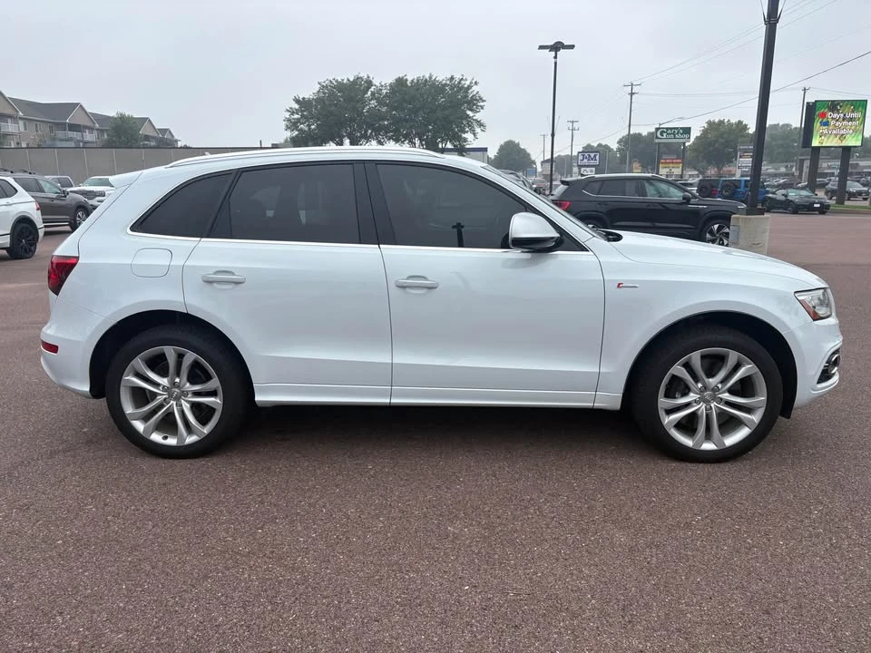 2017 Audi 8R SQ5 - Image 4 of 16
