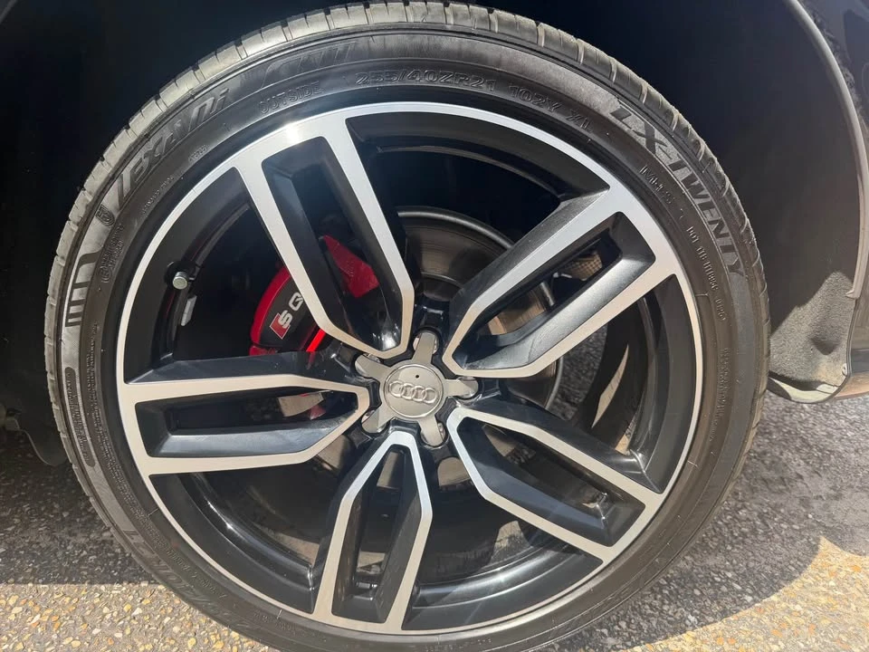 2017 Audi 8R SQ5 - Image 17 of 20
