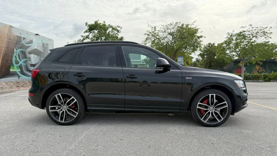 2017 Audi SQ5 - Image 2 of 31