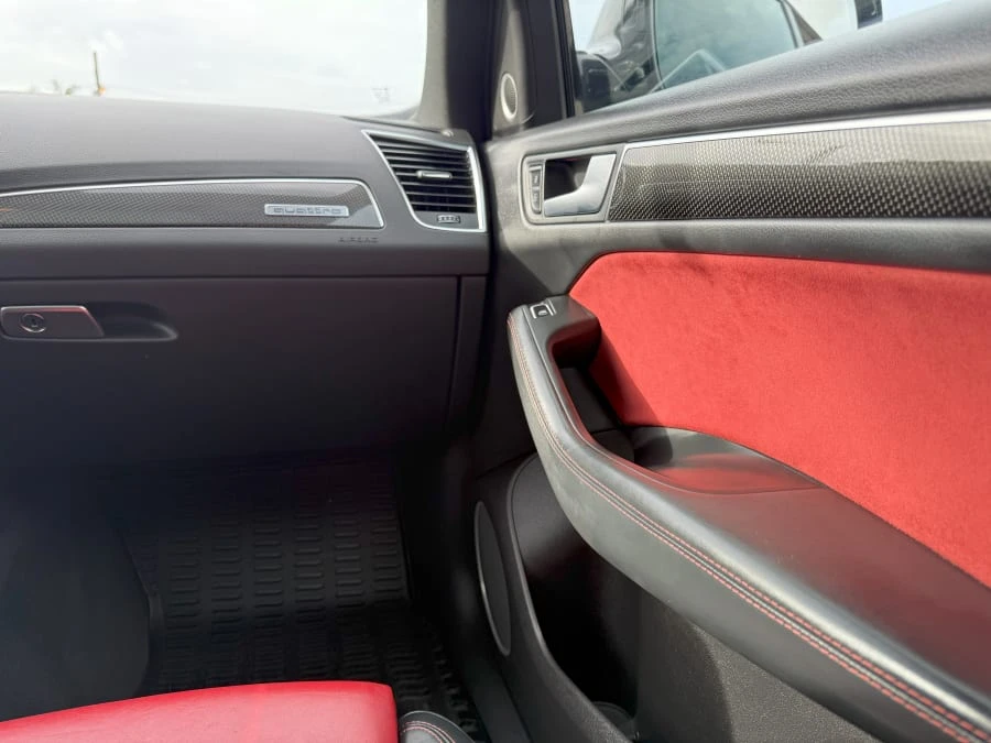 2017 Audi SQ5 - Image 29 of 31