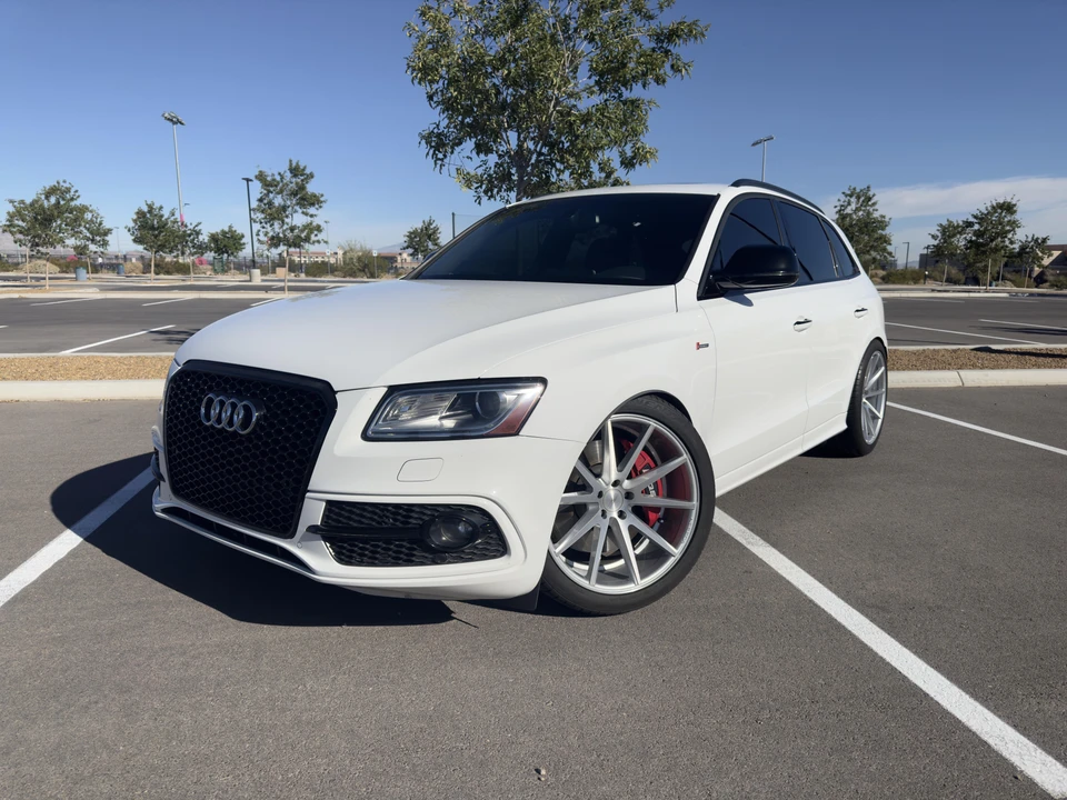 2017 Audi SQ5 - Image 9 of 31