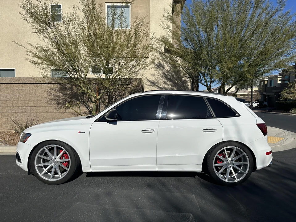 2017 Audi SQ5 - Image 12 of 31