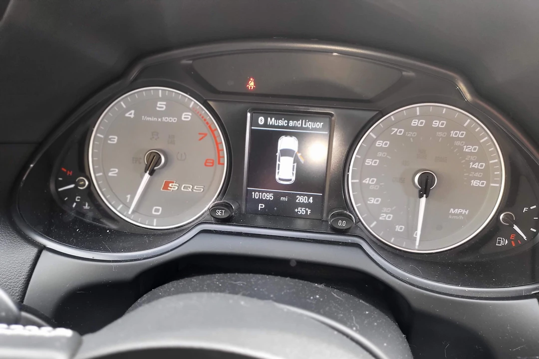 2017 Audi SQ5 - Image 23 of 31