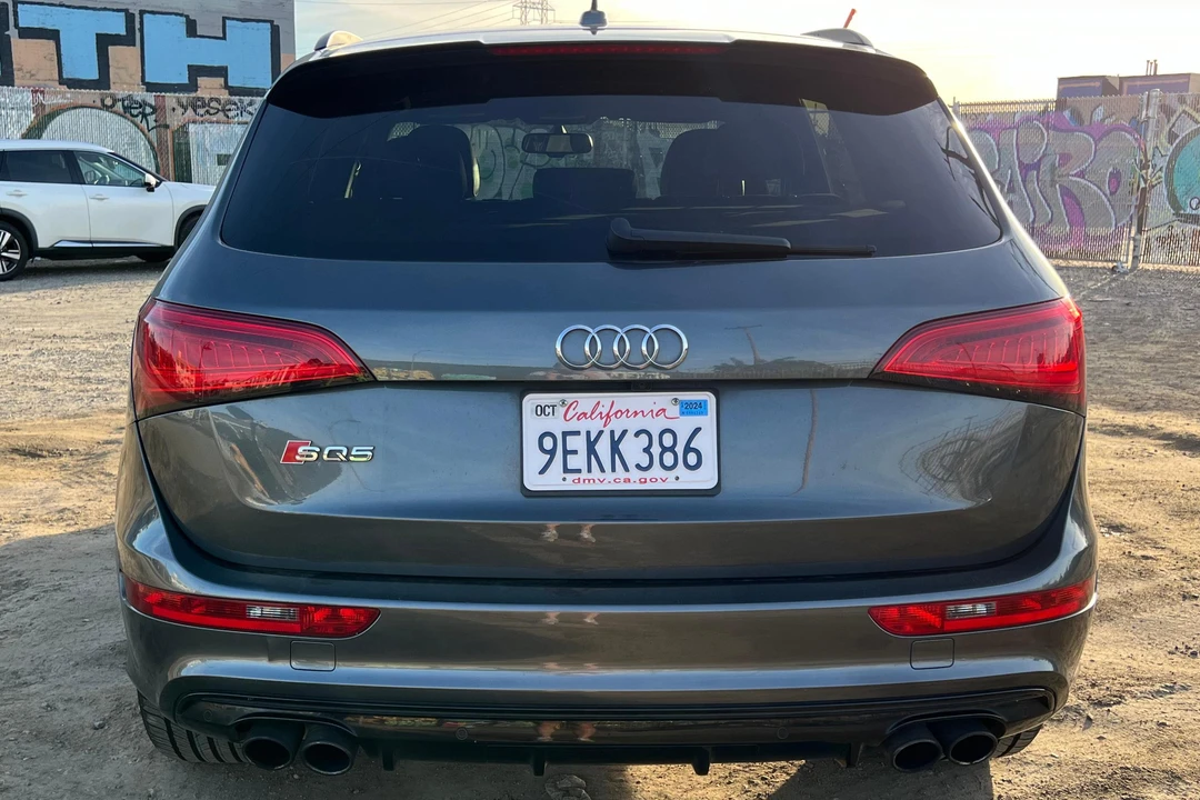 2017 Audi SQ5 - Image 5 of 31