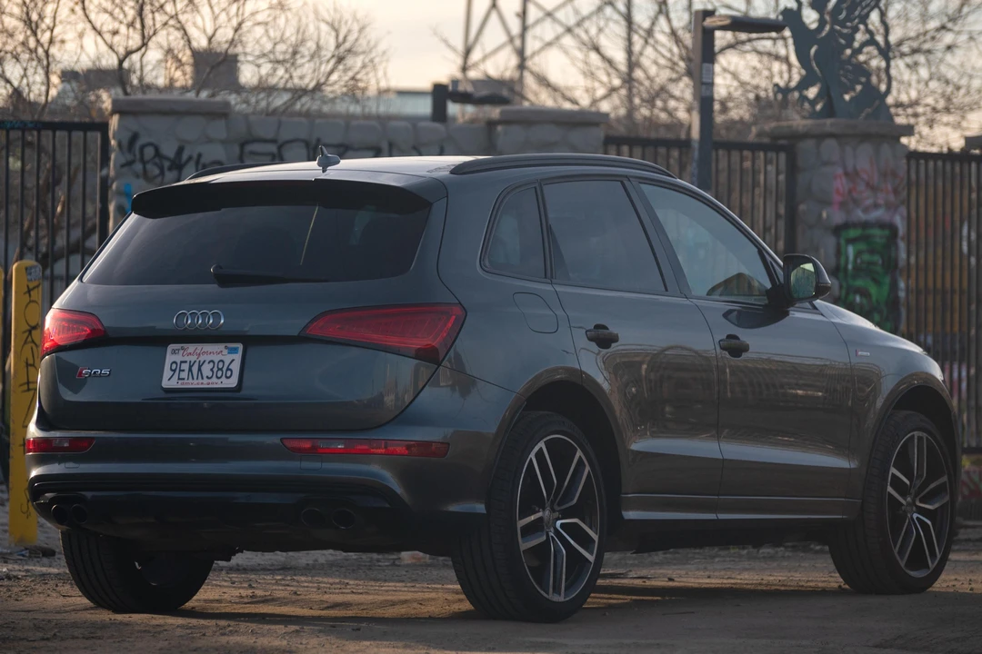 2017 Audi SQ5 - Image 7 of 31