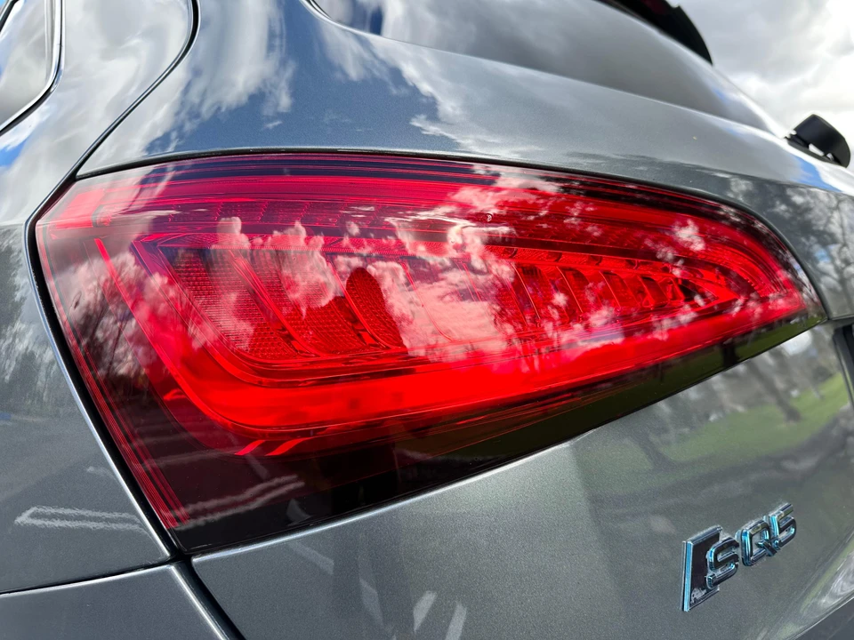 2017 Audi SQ5 - Image 14 of 31