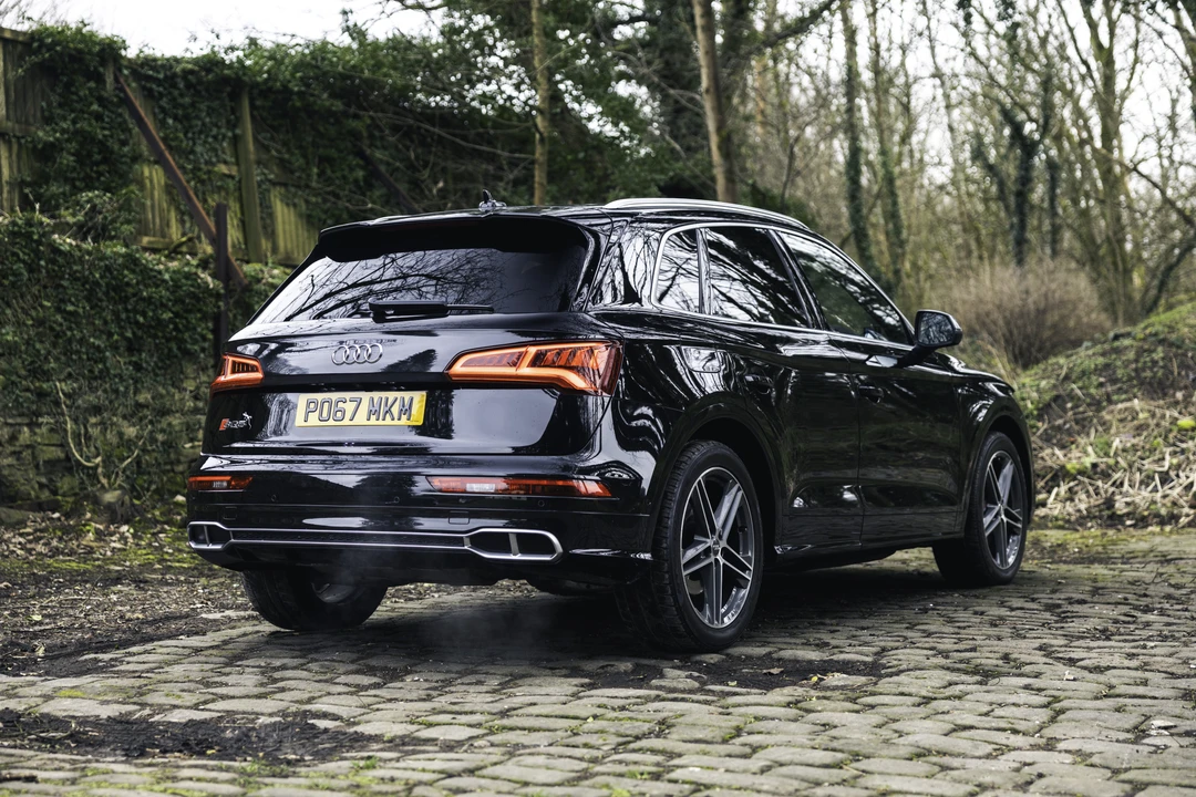 2017 Audi SQ5 - Image 7 of 31
