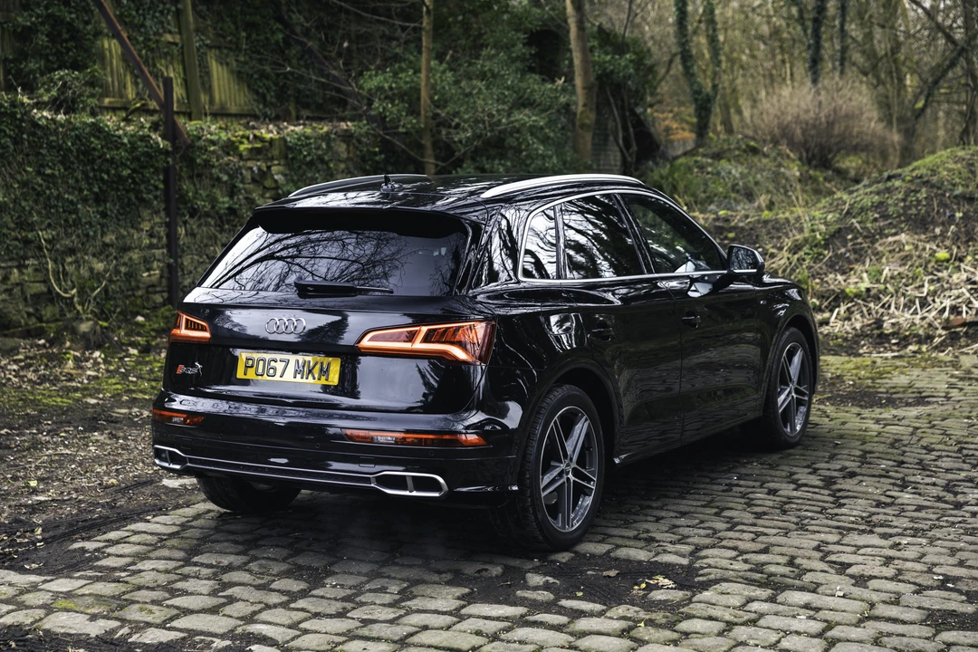 2017 Audi SQ5 - Image 15 of 31