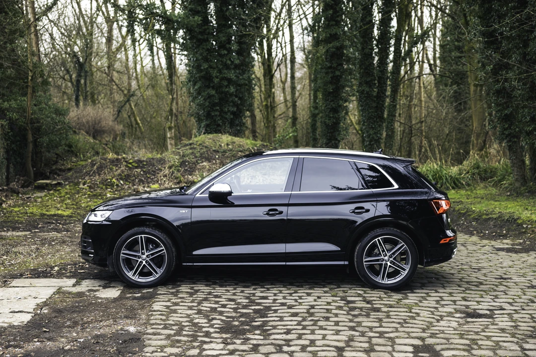 2017 Audi SQ5 - Image 12 of 31