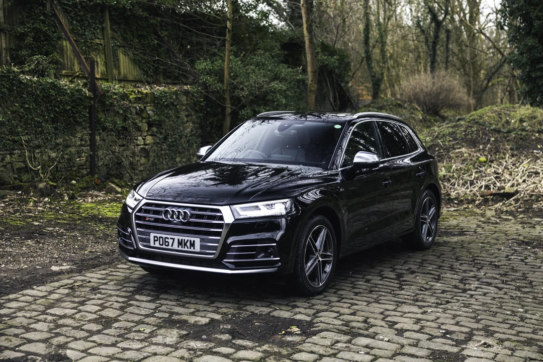 2017 Audi SQ5 - Image 3 of 31