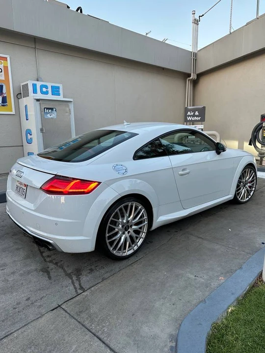 2017 Audi TTS - Image 8 of 23
