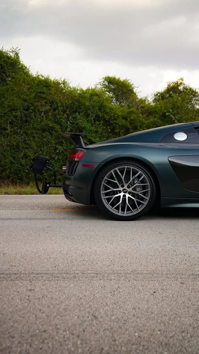 2017 Audi 4S R8 - Image 5 of 10