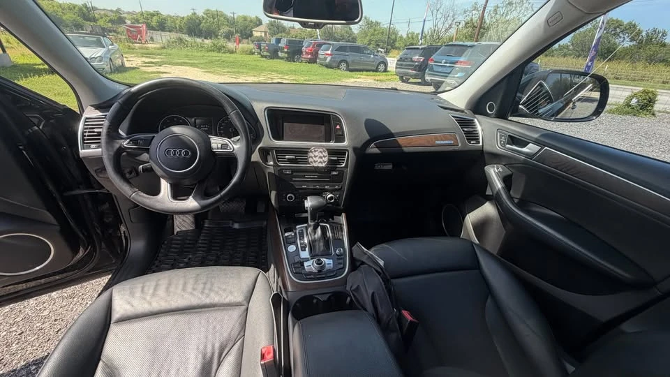 2017 Audi FY Q5 - Image 9 of 12