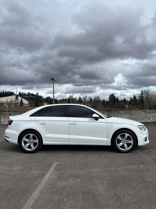 2017 Audi 8V A3 - Image 2 of 11