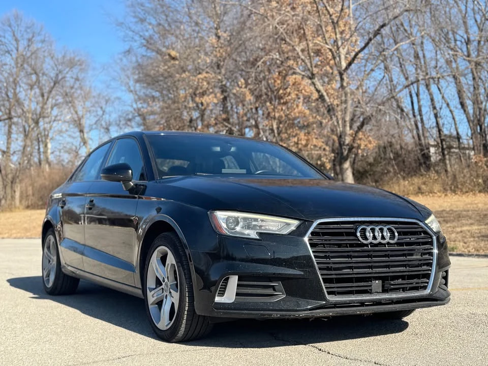 2017 Audi 8V A3 - Image 2 of 8