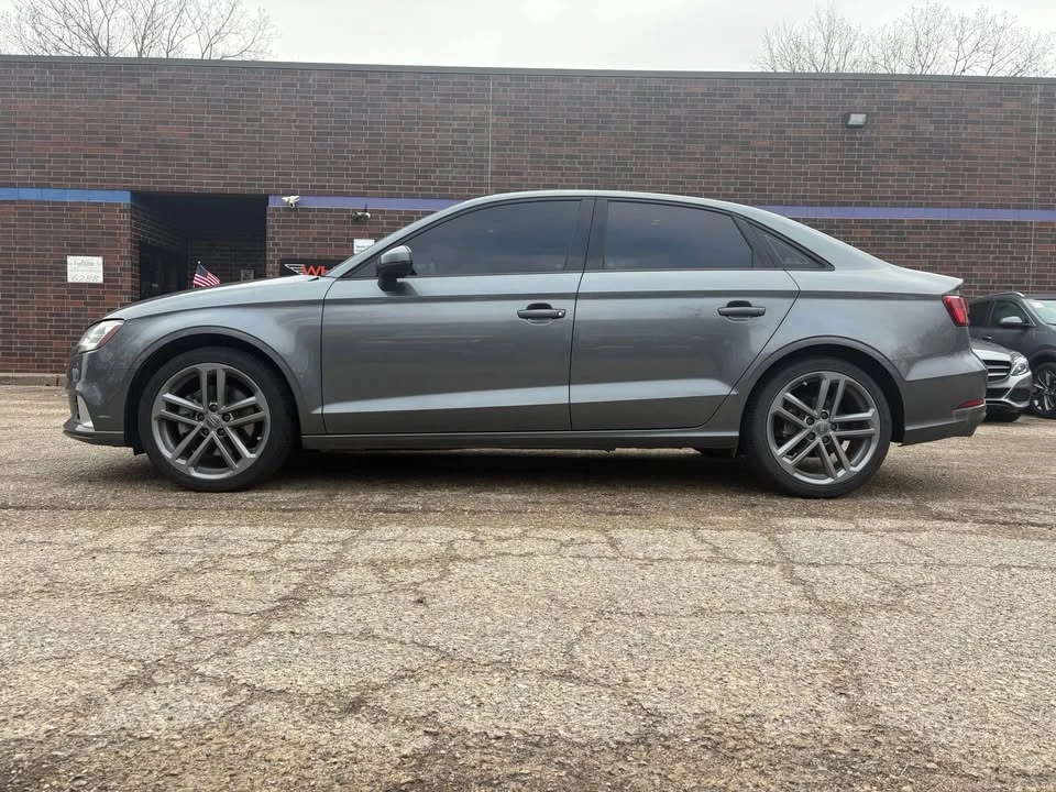 2017 Audi 8V A3 - Image 2 of 8