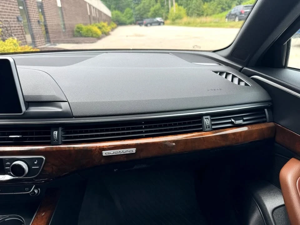 2017 Audi B9 A4 - Image 19 of 20