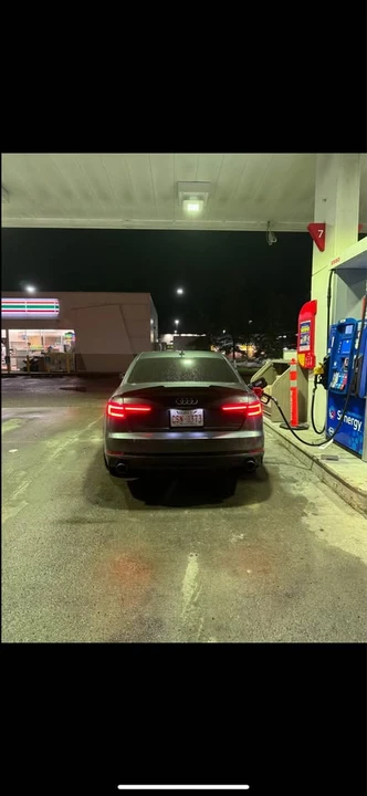 2017 Audi B9 A4 - Image 2 of 4