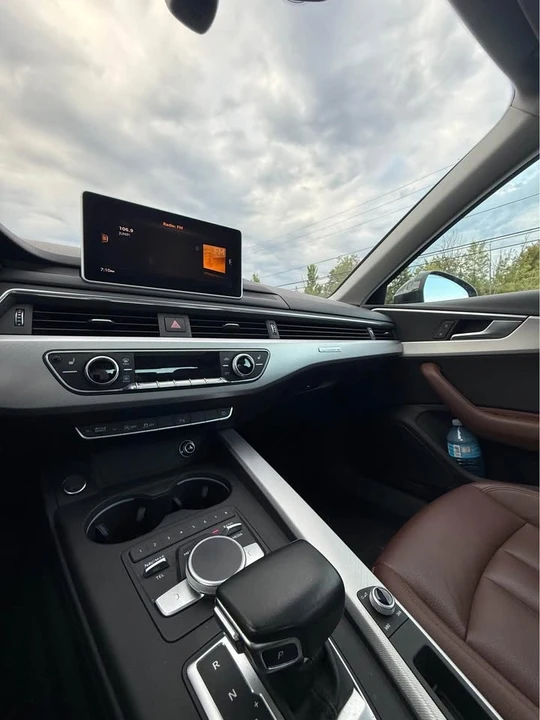 2017 Audi B9 A4 - Image 9 of 10