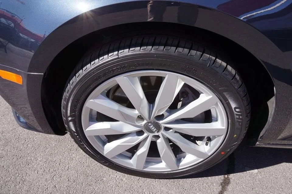 2017 Audi B9 A4 - Image 11 of 20
