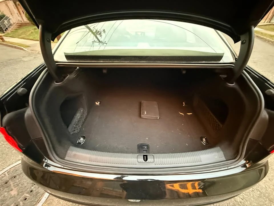 2017 Audi B9 A4 - Image 8 of 19