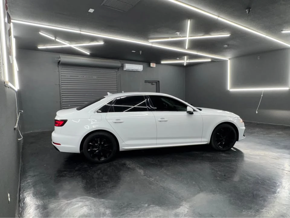 2017 Audi B9 A4 - Image 8 of 15