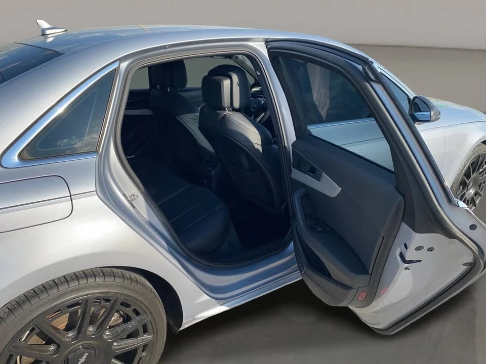 2017 Audi B9 A4 - Image 11 of 14