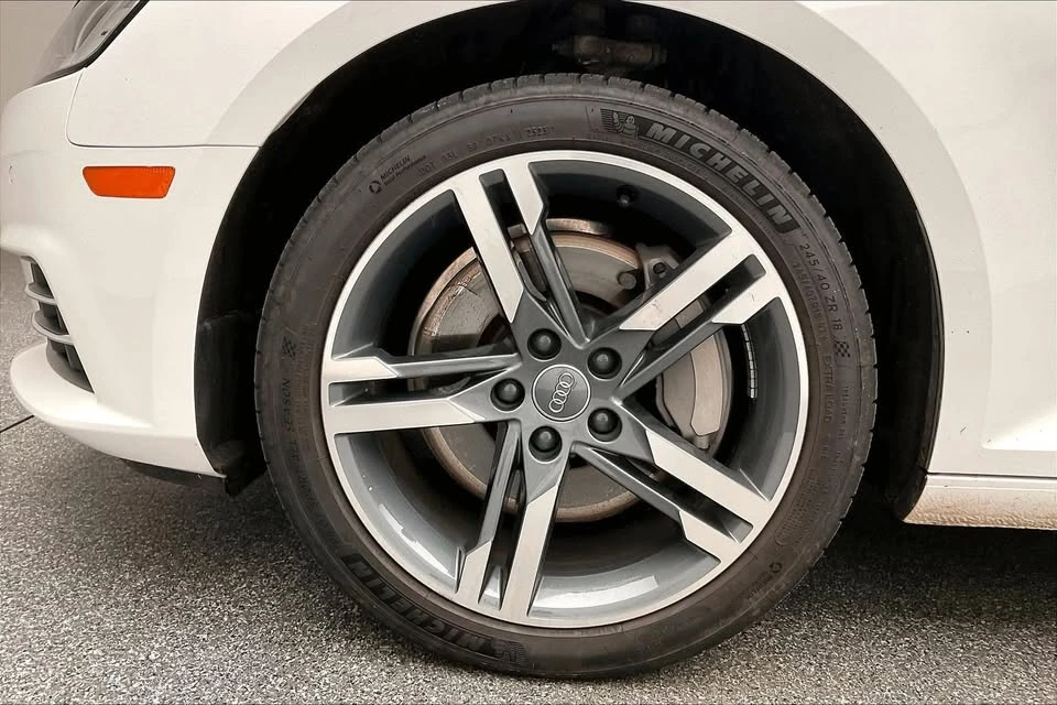 2017 Audi B9 A4 - Image 7 of 16