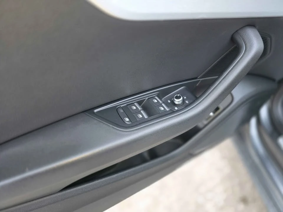 2017 Audi B9 A4 - Image 10 of 20