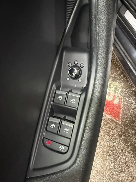2017 Audi B9 A4 - Image 8 of 20