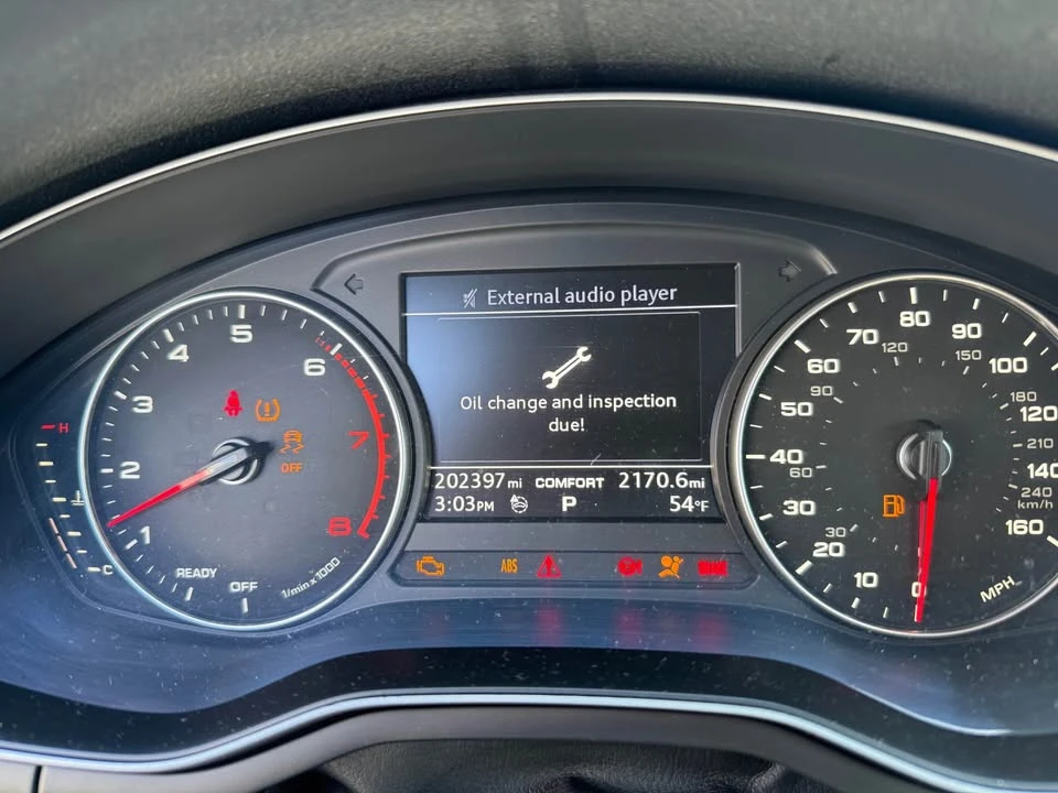 2017 Audi B9 A4 - Image 7 of 10