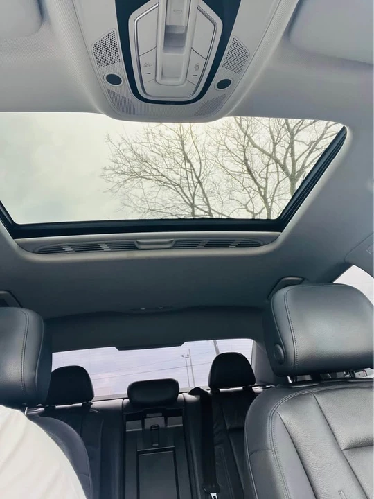 2017 Audi B9 A4 - Image 7 of 12