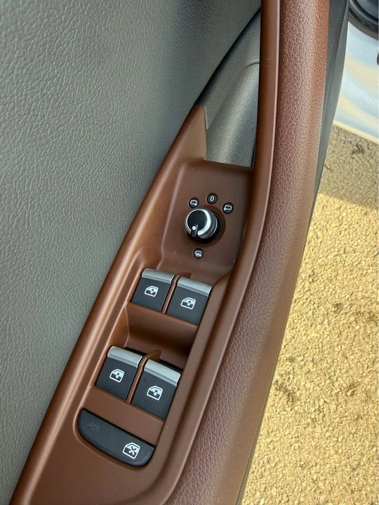2017 Audi B9 A4 - Image 9 of 19