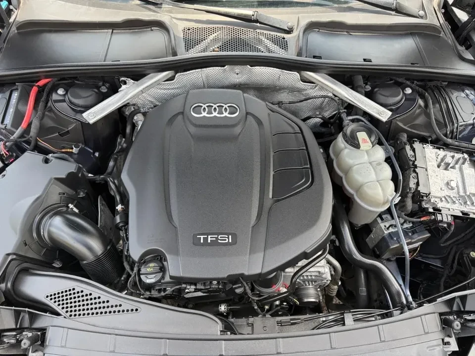 2017 Audi B9 A4 - Image 9 of 9