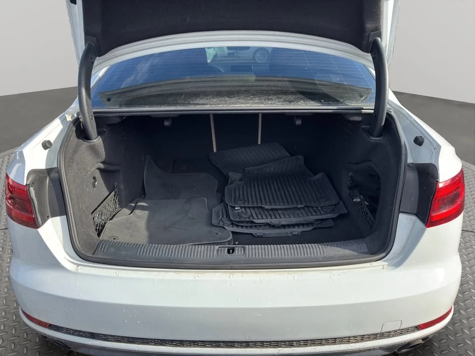 2017 Audi B9 A4 - Image 16 of 17