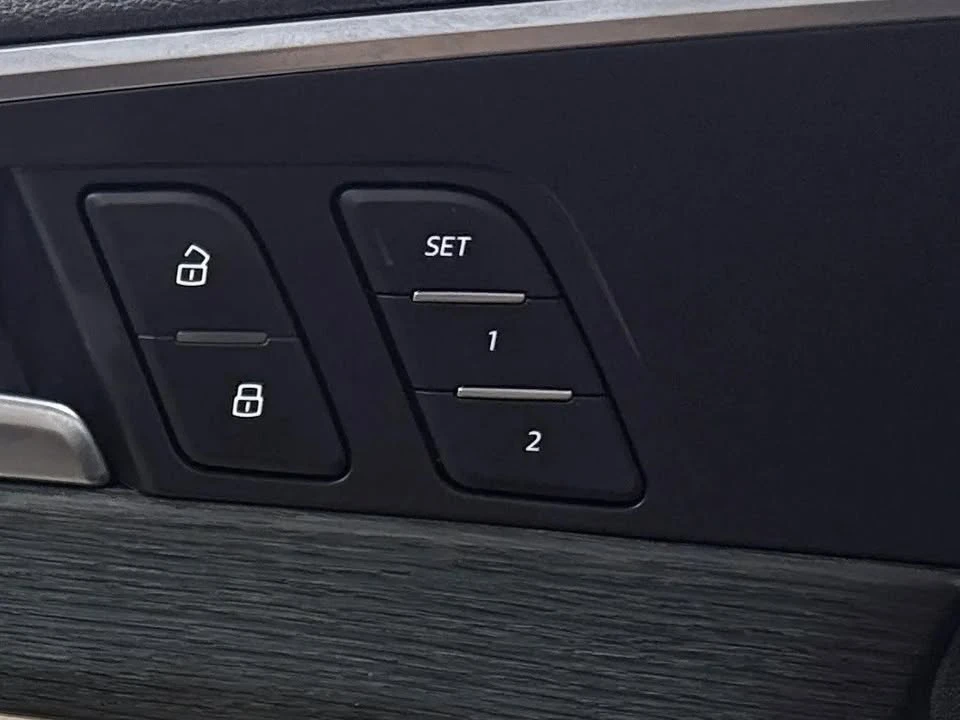 2017 Audi B9 A4 - Image 10 of 11