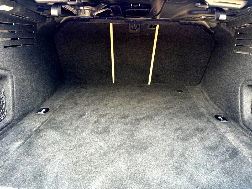 2017 Audi B9 A4 - Image 7 of 9