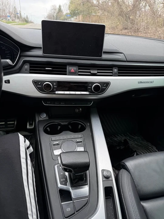 2017 Audi B9 A4 - Image 10 of 11
