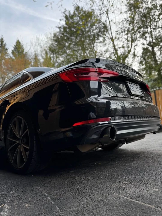 2017 Audi B9 A4 - Image 9 of 17