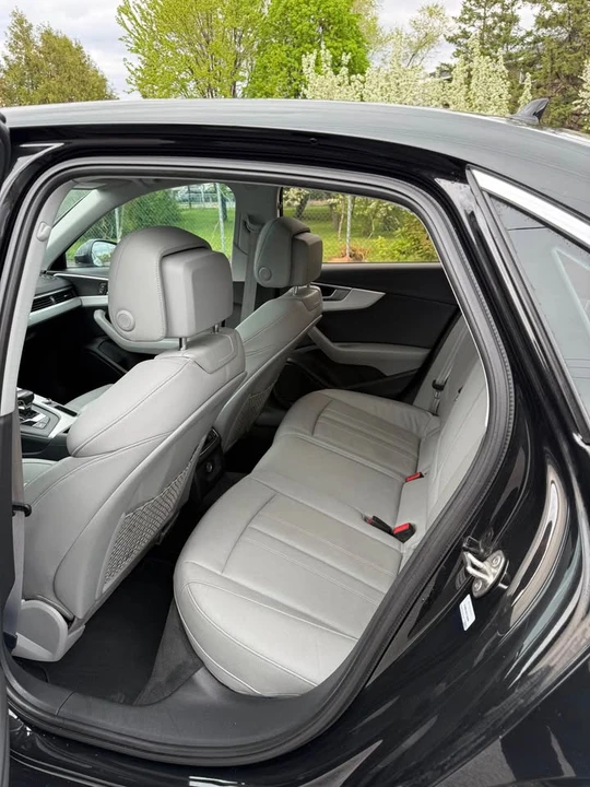 2017 Audi B9 A4 - Image 6 of 9
