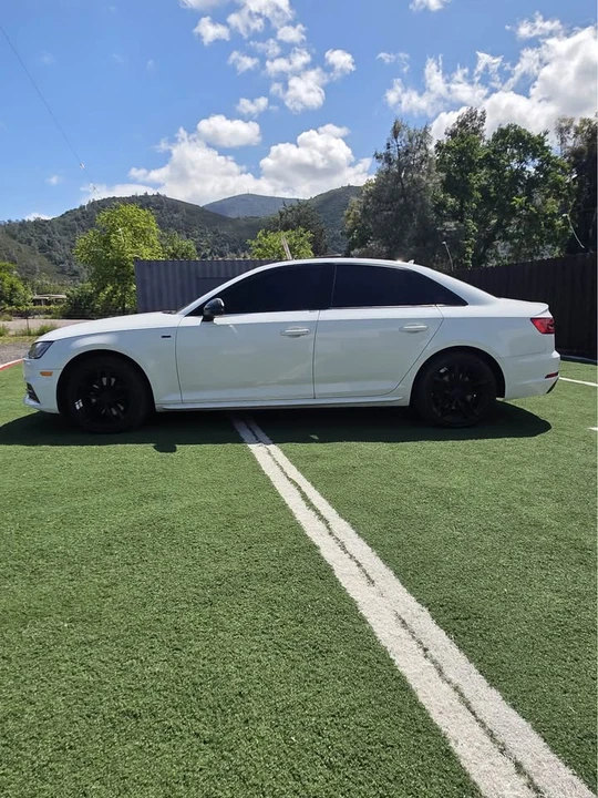 2017 Audi B9 A4 - Image 2 of 3
