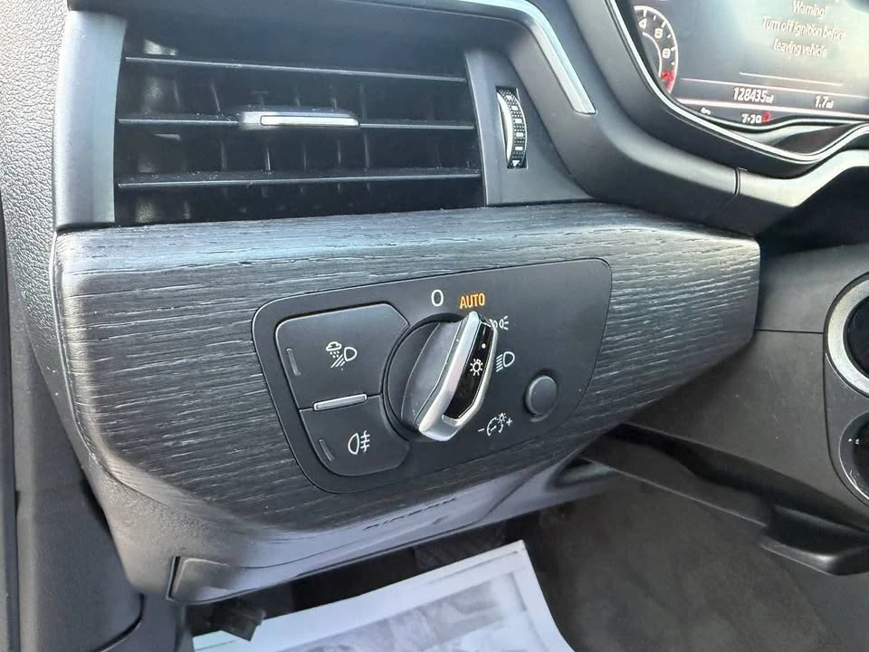 2017 Audi B9 A4 - Image 12 of 19