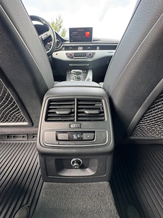 2017 Audi B9 A4 - Image 9 of 14
